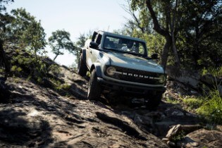 2021 Ford Bronco™ 4-door Cactus Gray Wildtrak™ 